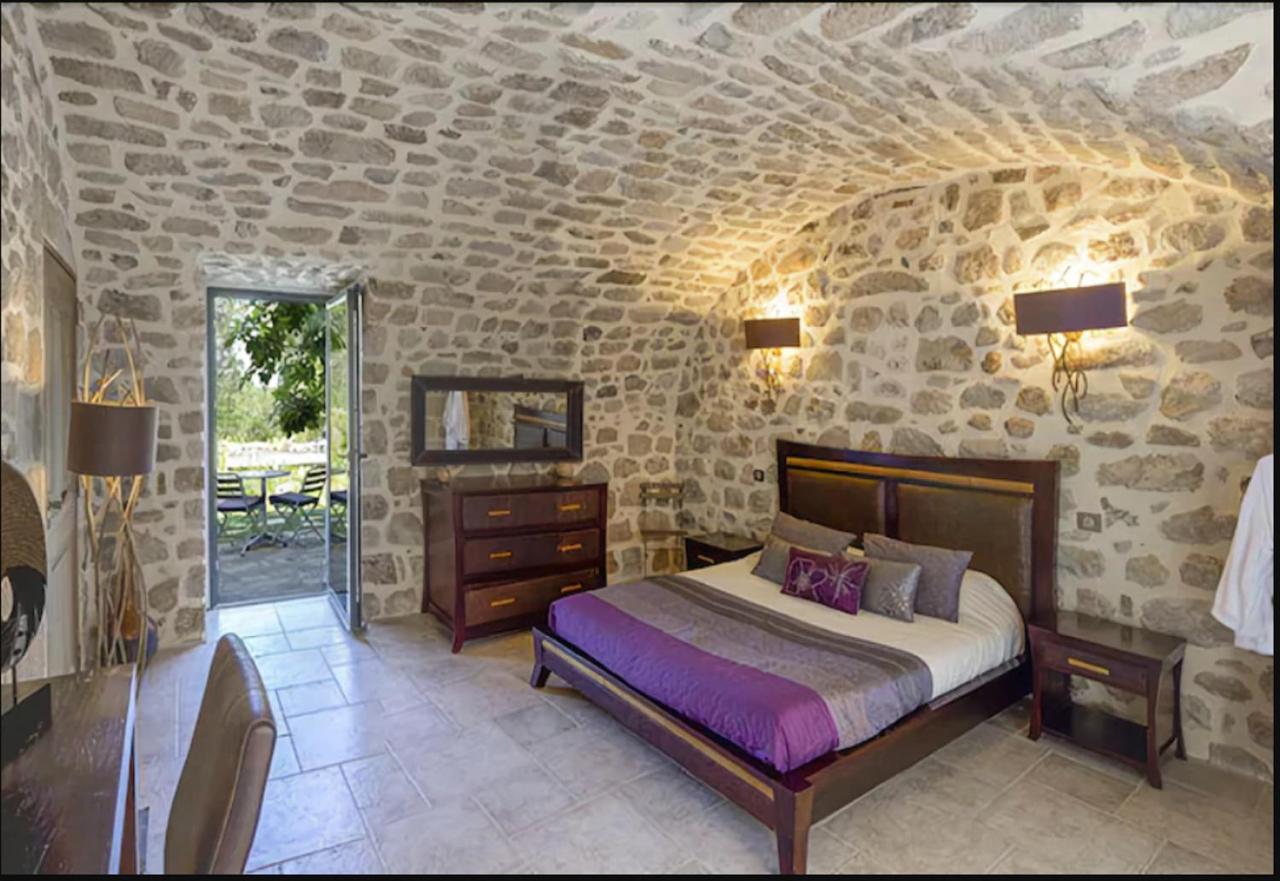 Le Mas De Baume Rosières Zimmer foto